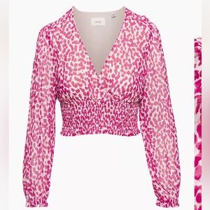 Aritzia Wilfred Wistful Blouse Smocked Pink Animal Print Size M